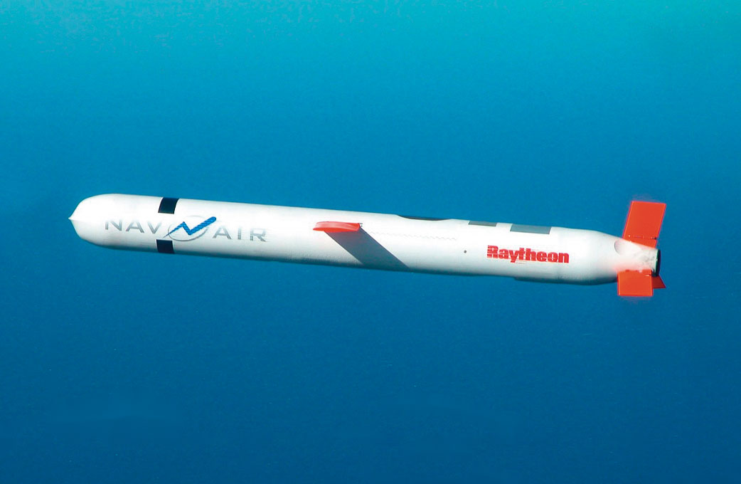 难看出其安全战略和防卫政策正迎来二战后最大转向AG真人国际游戏从日本新版《防卫白皮书》中不(图2)